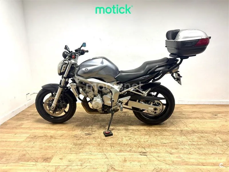 Yamaha FZ6 – Vista 6
