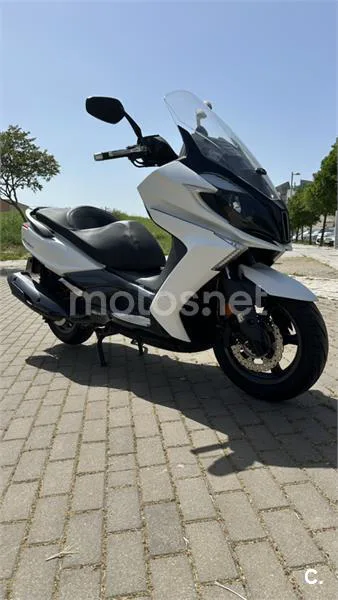 Kymco Super Dink 350 - Vista 5