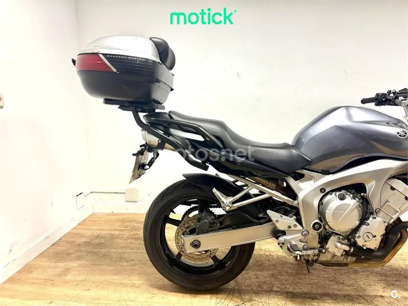 Yamaha FZ6 – Vista 3