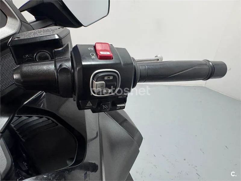 Honda Gold Wing – Vista 15
