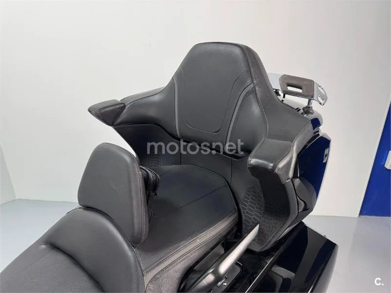 Honda Gold Wing – Vista 10