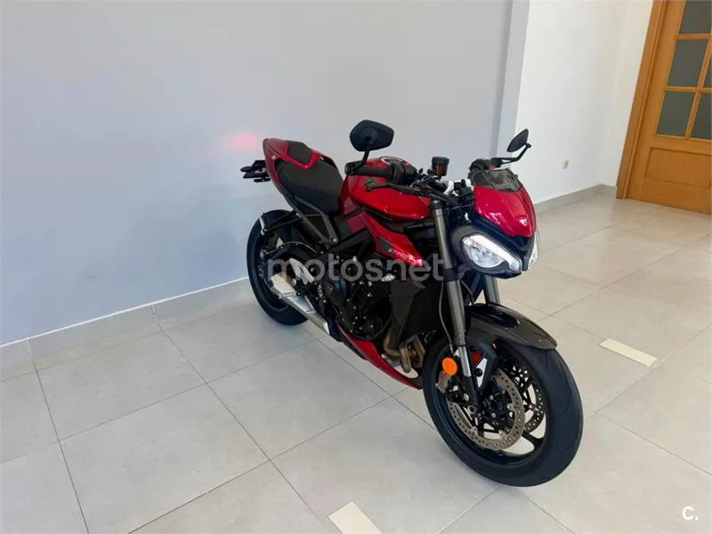 Triumph Street Triple 765 – Vista 5