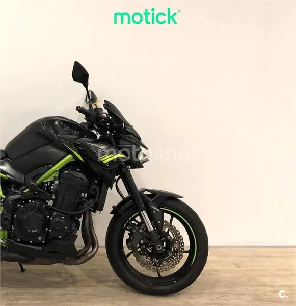 Kawasaki Z900 – Vista 4