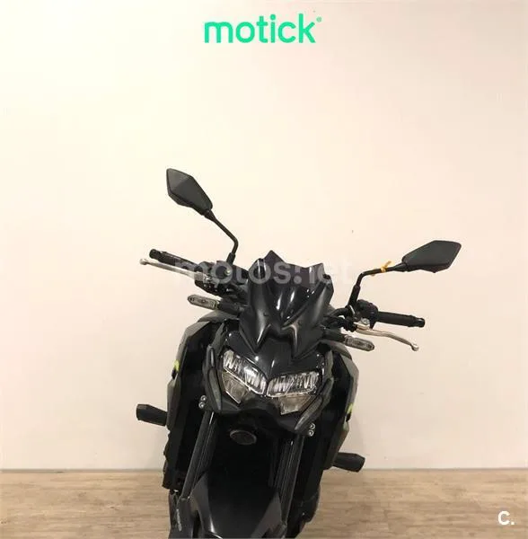 Kawasaki Z900 – Vista 9