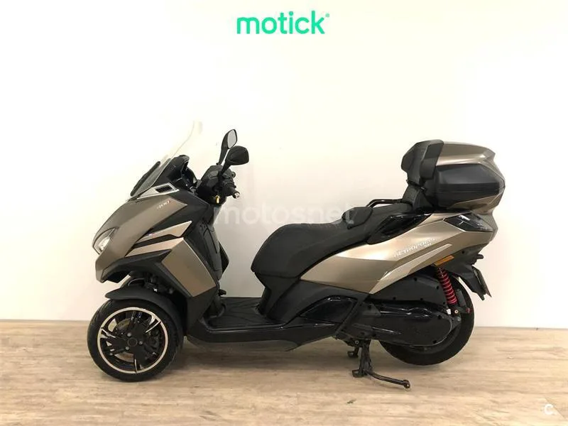 Peugeot Metropolis 400 – Vista 6