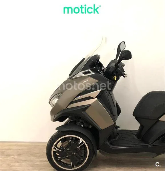 Peugeot Metropolis 400 – Vista 7