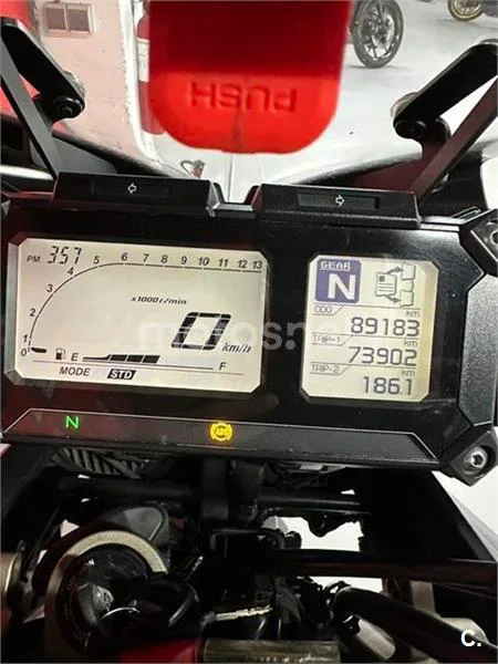 Yamaha MT-09 Tracer – Vista 9