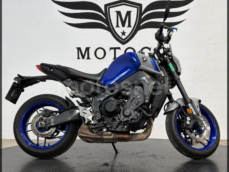 Yamaha MT-09 – Vista 3
