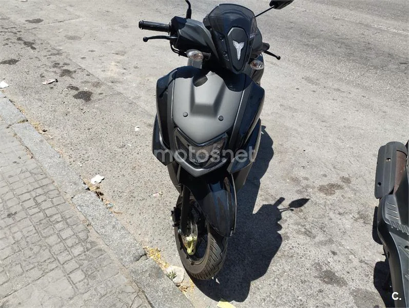 Yamaha RayZR – Vista 4