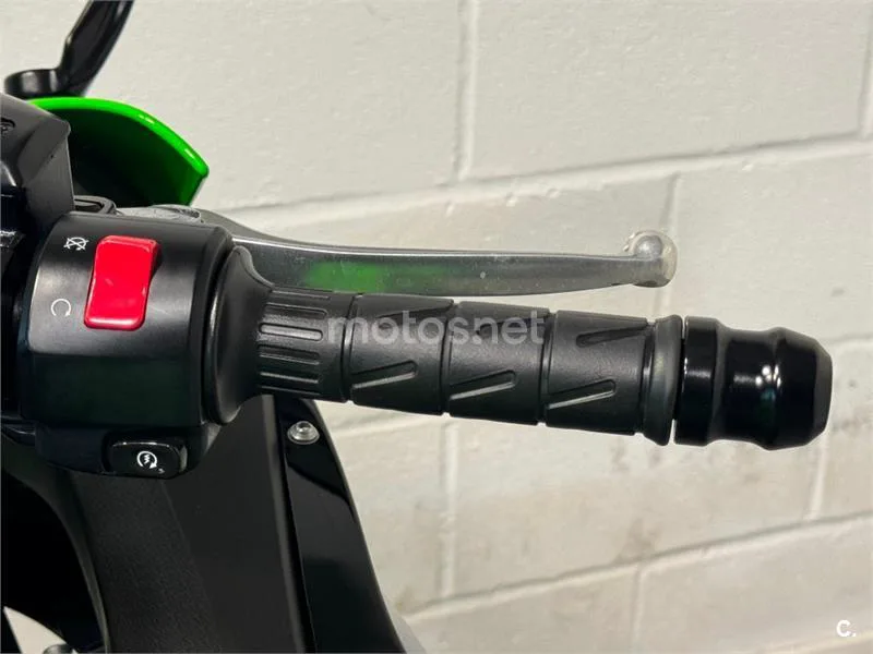 Kawasaki Ninja 650 – Vista 7