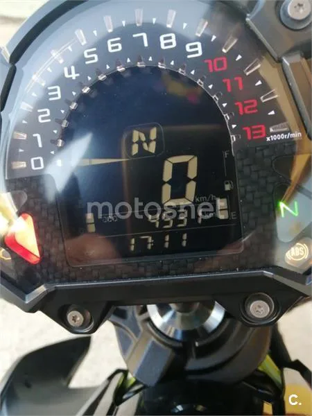 Kawasaki Z650 – Vista 3