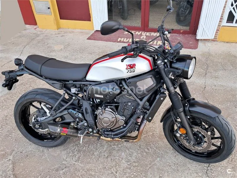 Kawasaki Z650 – Vista 10