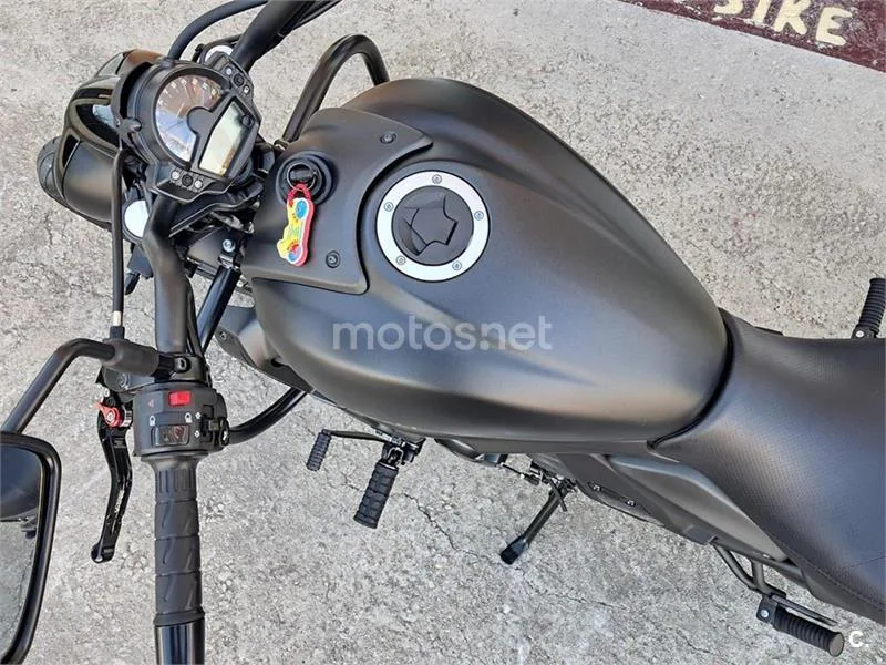 Kawasaki Vulcan S – Vista 13