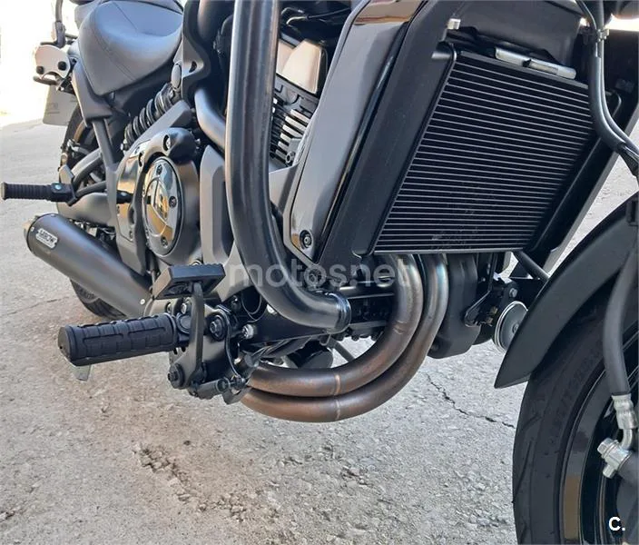 Kawasaki Vulcan S – Vista 14