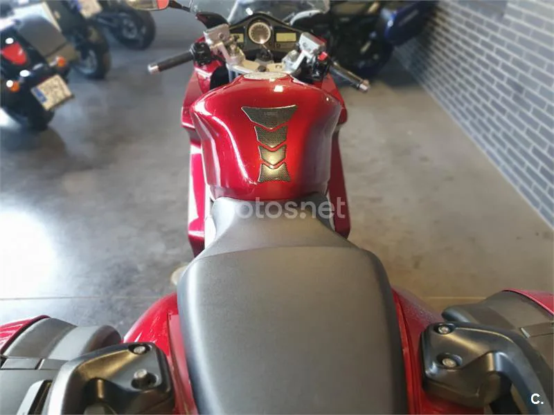Honda VFR 800 – Vista 3