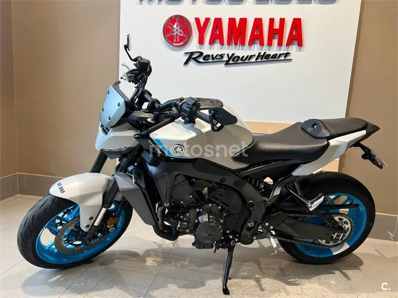 Yamaha MT-09 – Vista 4