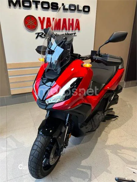 Honda ADV 350 – Vista 5