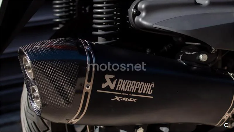 Yamaha XMAX 400 – Vista 15