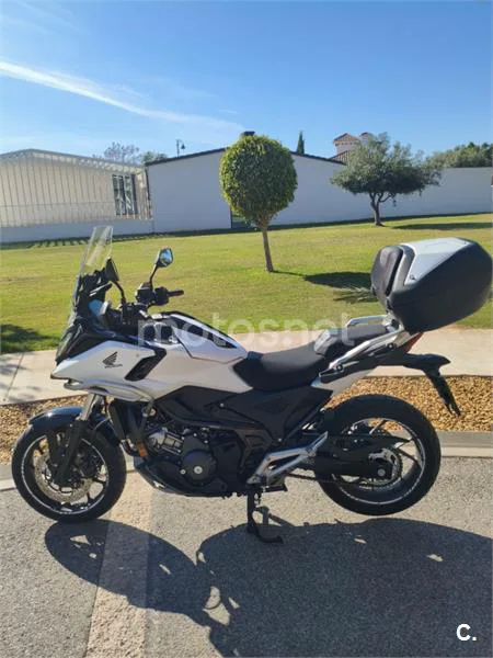 Honda NC 750 X – Vista 4