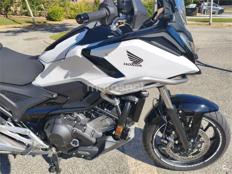 Honda NC 750 X – Vista 5