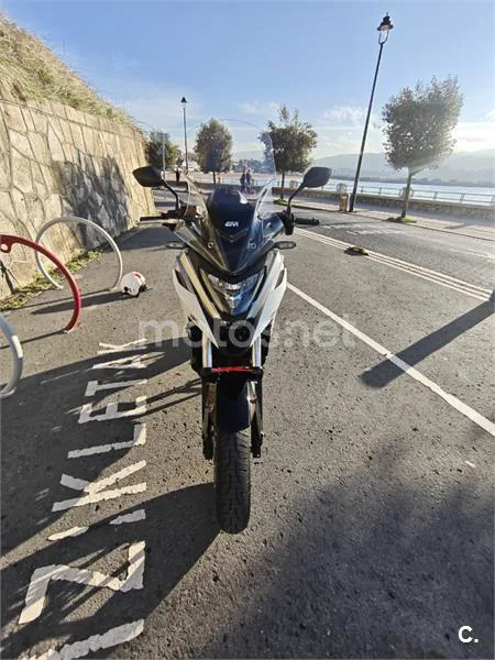 Honda NC 750 X – Vista 4