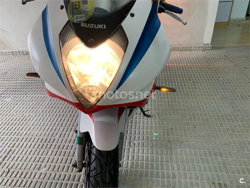 Suzuki GS 500 F – Vista 4