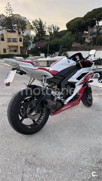 Yamaha R6 – Vista 4