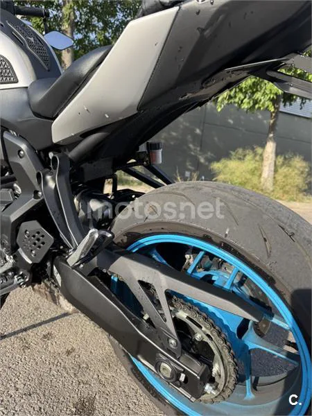 Yamaha MT-07 – Vista 10