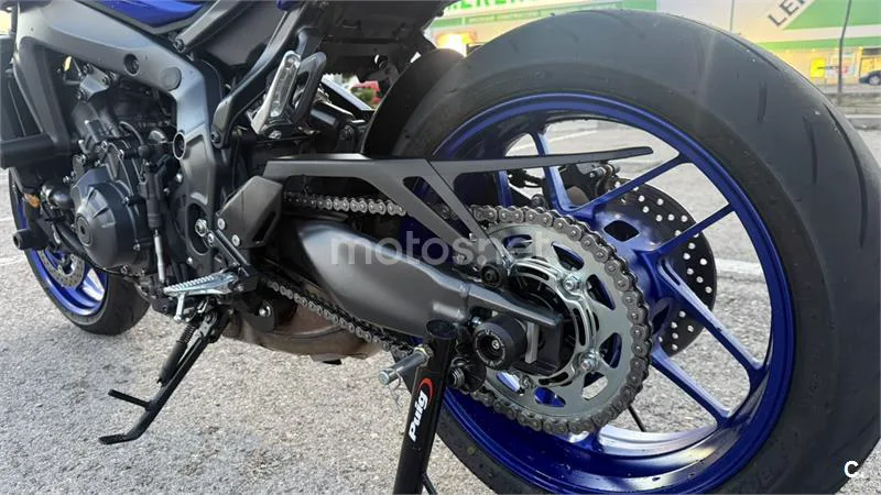 Yamaha MT-09 – Vista 8