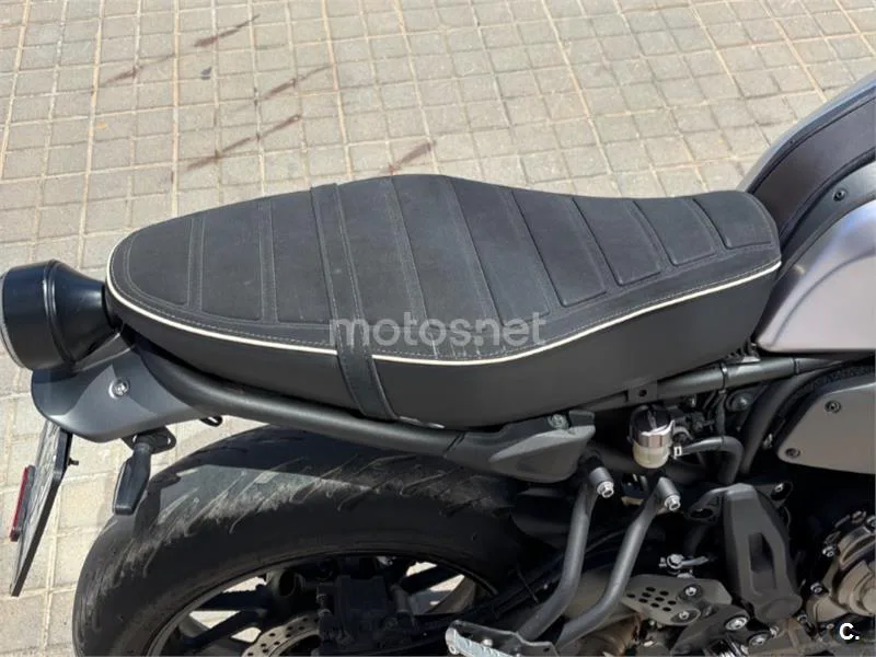 Yamaha XSR 700 – Vista 14