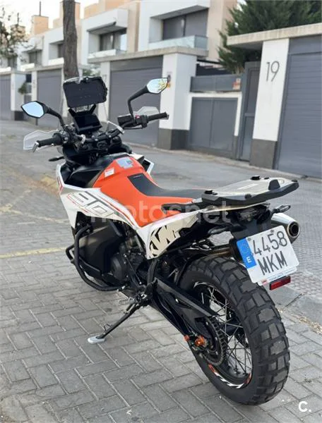 KTM 790 – Vista 6