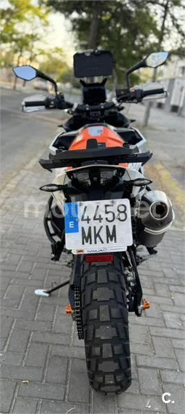 KTM 790 – Vista 7