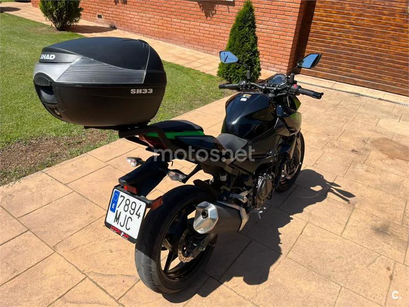 Kawasaki Z400 – Vista 4