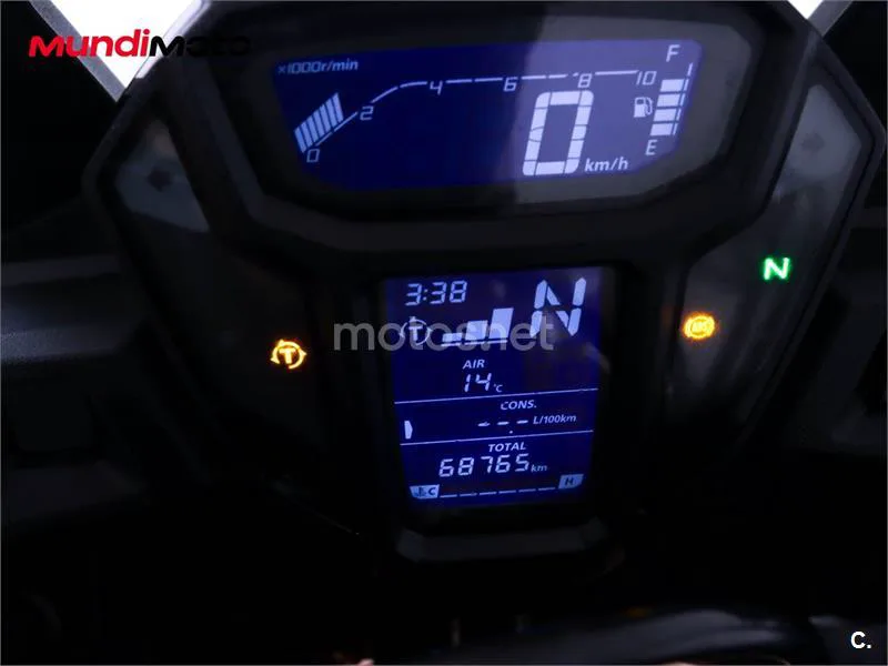 Honda CRF 1000L Africa Twin – Vista 12