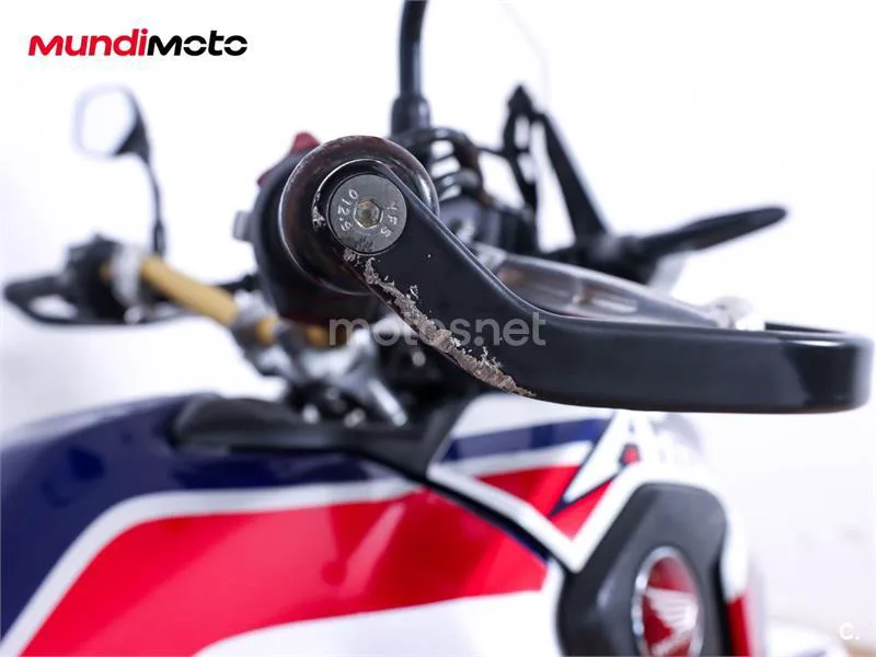Honda CRF 1000L Africa Twin – Vista 13
