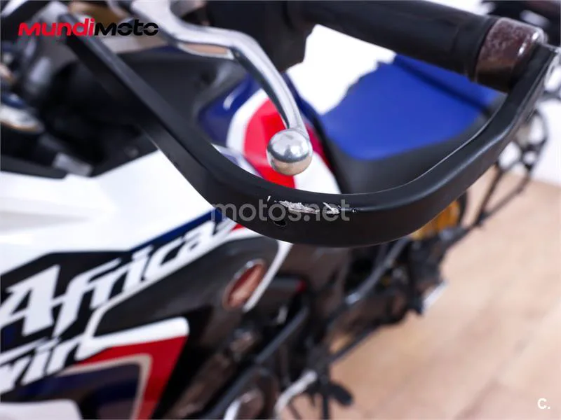 Honda CRF 1000L Africa Twin – Vista 16