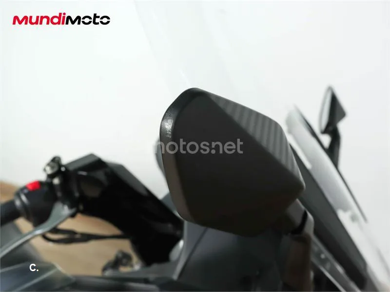 SYM Cruisym – Vista 14