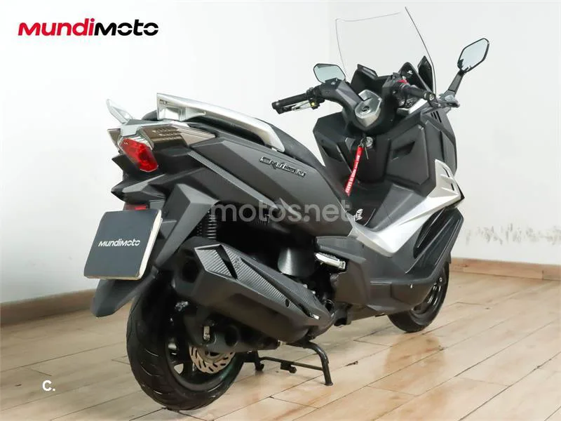 SYM Cruisym – Vista 3