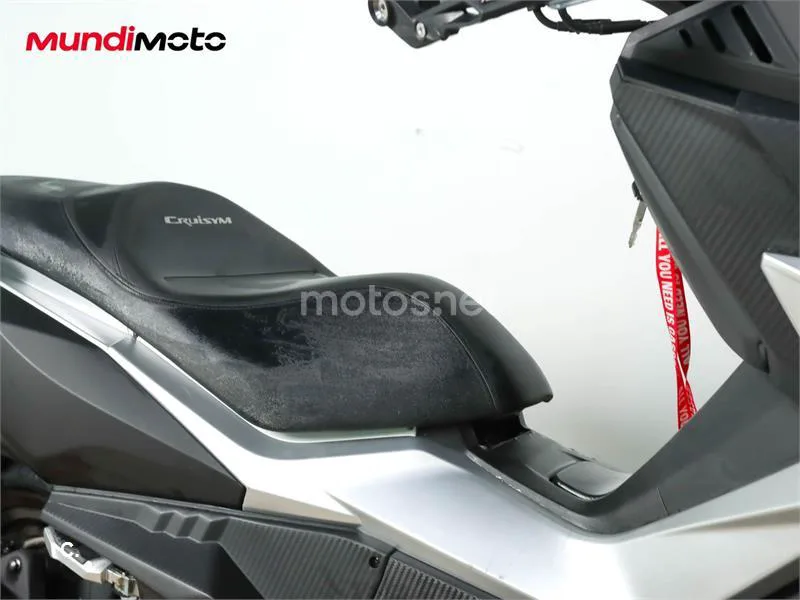 SYM Cruisym – Vista 23