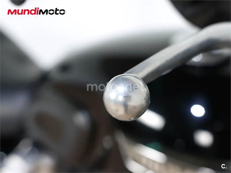 Triumph Bonneville T120 – Vista 14