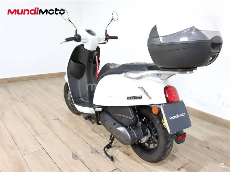 QJ Motor LTR 125 – Vista 8