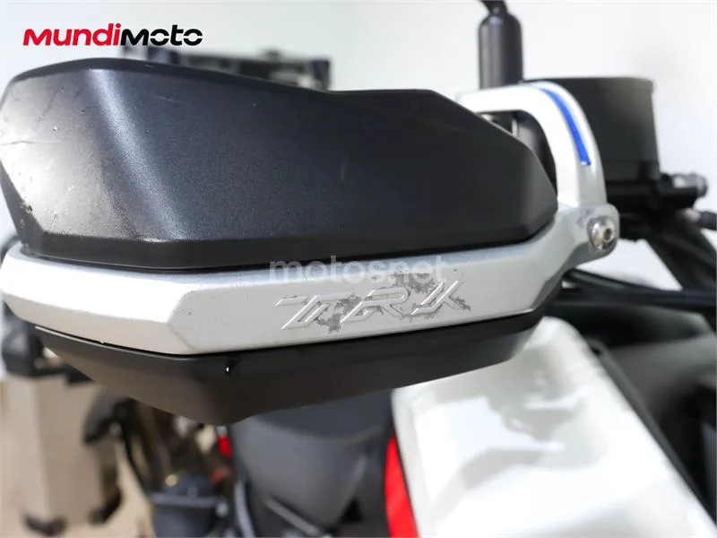 Benelli TRK 702 – Vista 14