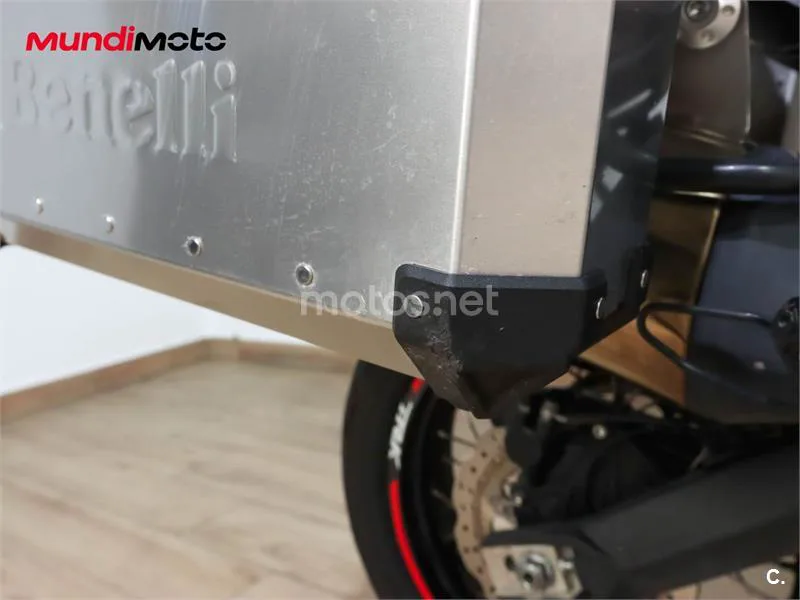 Benelli TRK 702 – Vista 15