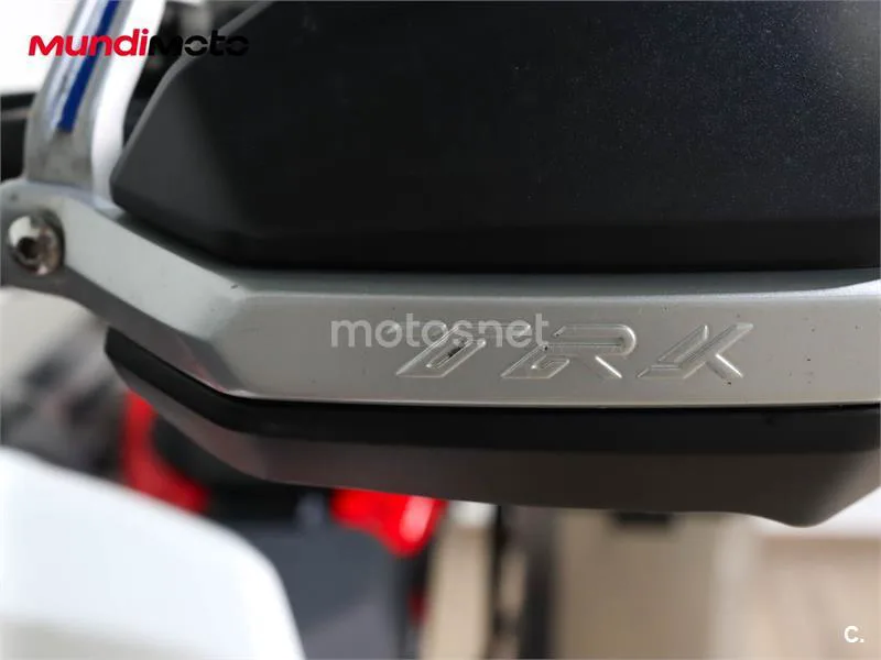 Benelli TRK 702 – Vista 27