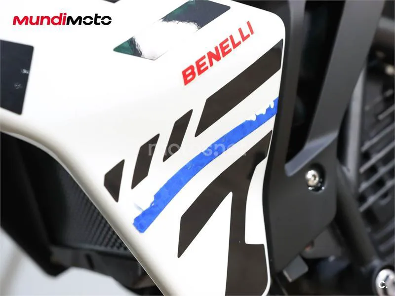 Benelli TRK 702 – Vista 32