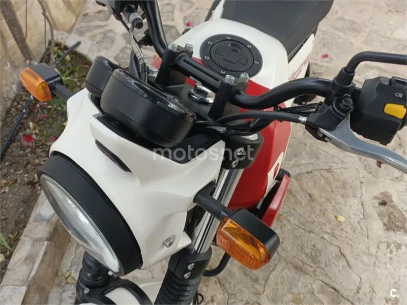 Royal Enfield Scram 411 3999 € 2022 Alicante - 2