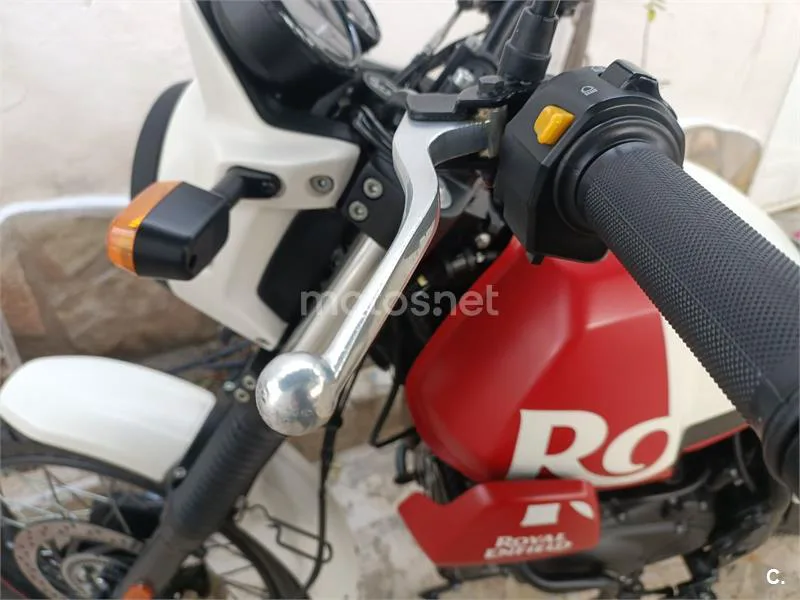 Royal Enfield Scram 411 – Vista 5