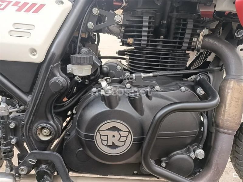 Royal Enfield Scram 411 – Vista 9