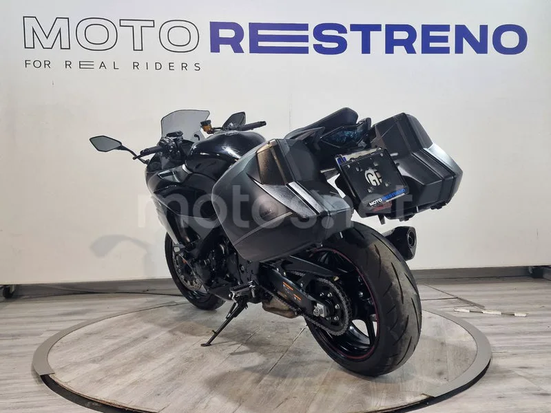 Kawasaki Ninja 1100 SX – Vista 3