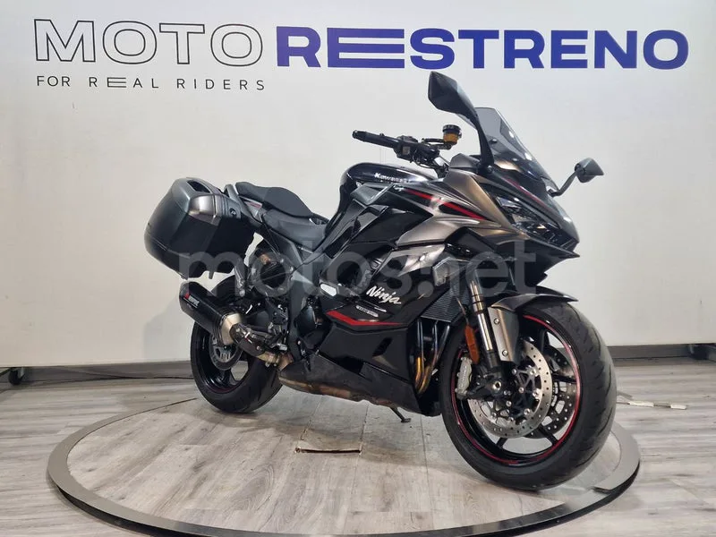 Kawasaki Ninja 1100 SX – Vista 5